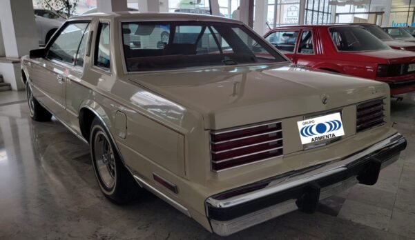CHRYSLER CORDOBA - Image 2
