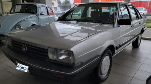 VOLKSWAGEN CORSAR STD - Image 2
