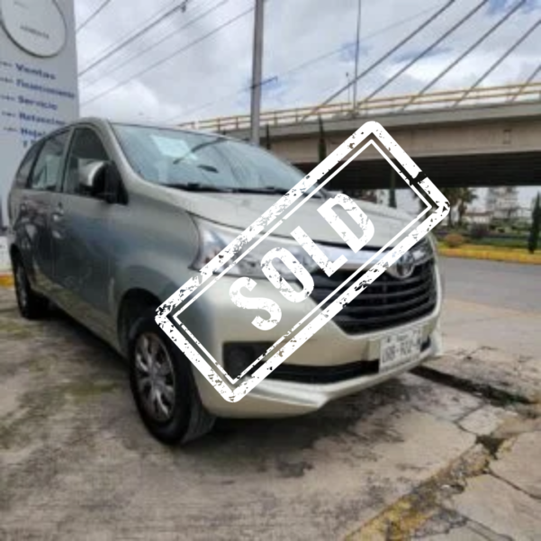 TOYOTA AVANZA AUT 7 PASAJEROS