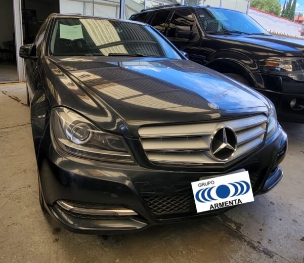 MERCEDES C200 CGI EXCLUSIVE PLUS