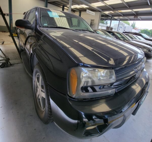 GM CHEVROLET TRAIL BLAZER 4X4 - Image 2