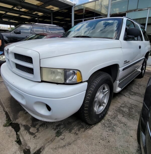 DODGE RAM CHARGER SLT 2 PTAS - Image 2