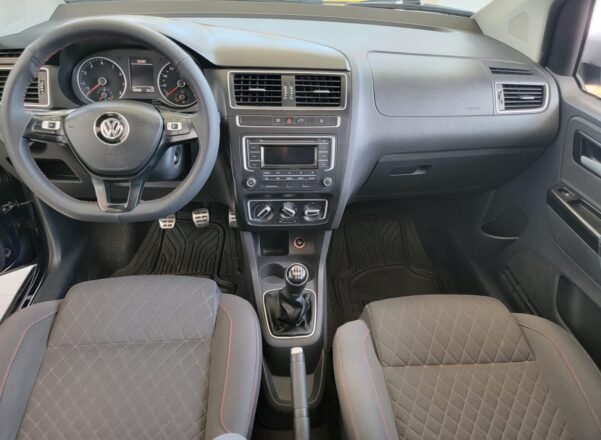 VOLKSWAGEN CROSS FOX STD QIC - Image 3