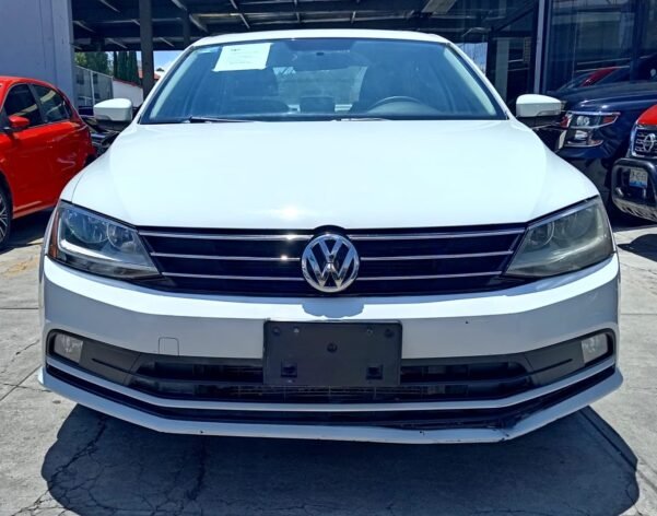 VOLKSWAGEN JETTA COMFORTLINE