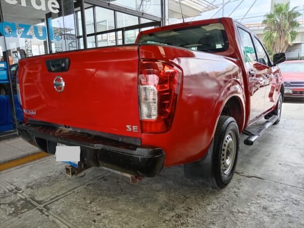 NISSAN NP300 LE STD DOBLE CABINA - Image 4