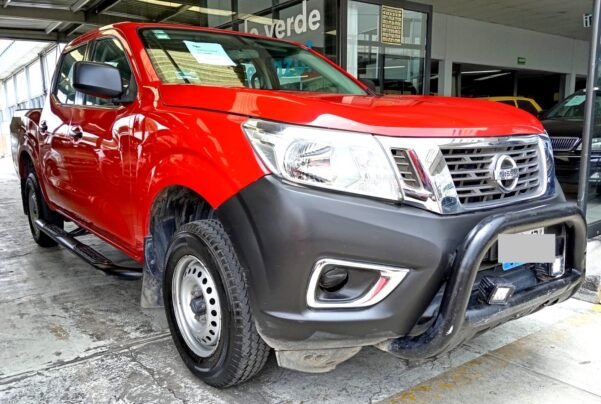 NISSAN NP300 LE STD DOBLE CABINA - Image 2