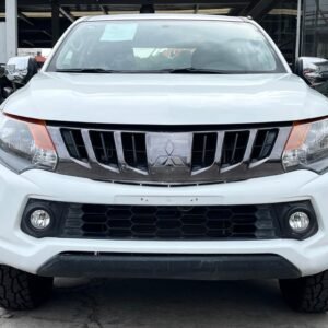 MITSUBISHI L 200 LR STD