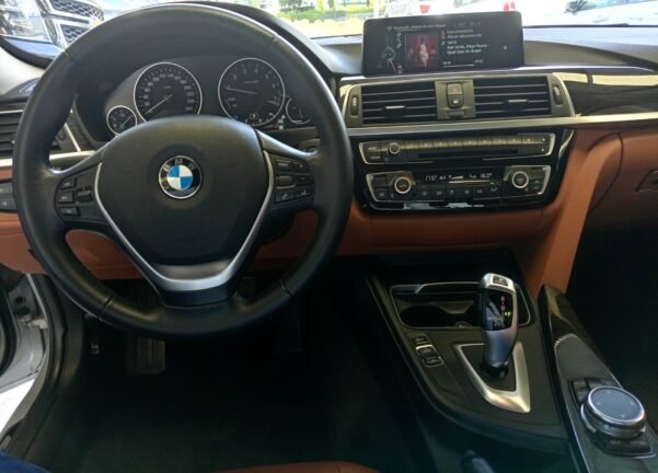 BWM 330i LUXURY AUT BLINDAJE NIVEL 3 PLUS - Image 4