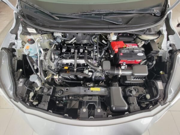 NISSAN VERSA ADVANCE AUT - Image 6