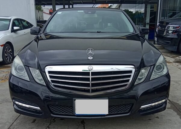 MERCEDES BENZ E 250 CLASSIC