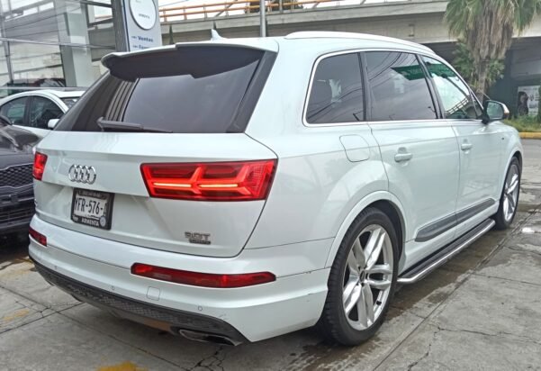 AUDI Q7 S LINE V6 3.0 TURBO - Image 3