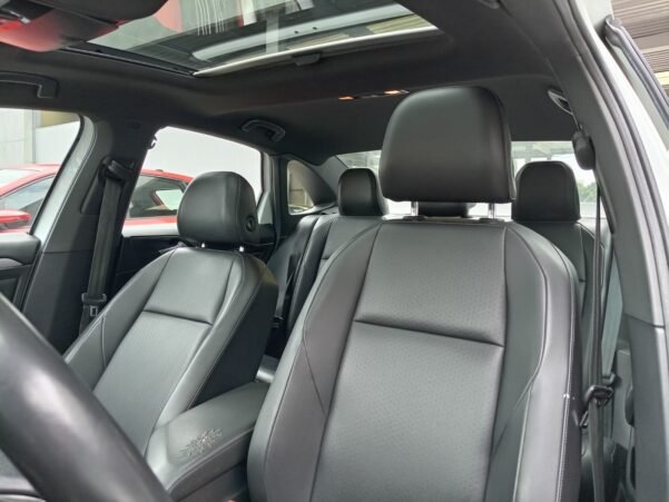 JETTA R-LINE 1.4 T AUT - Image 5