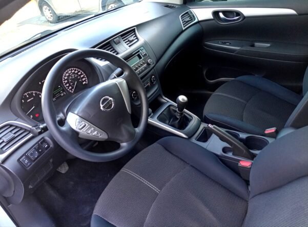 NISSAN SENTRA SENSE STD - Image 4
