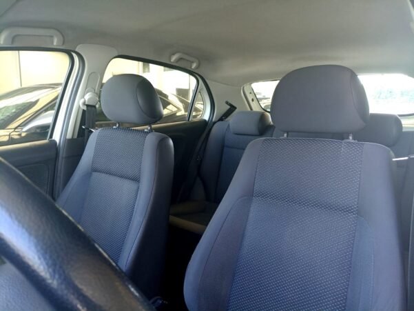VOLKSWAGEN GOL HB CL STD - Image 5