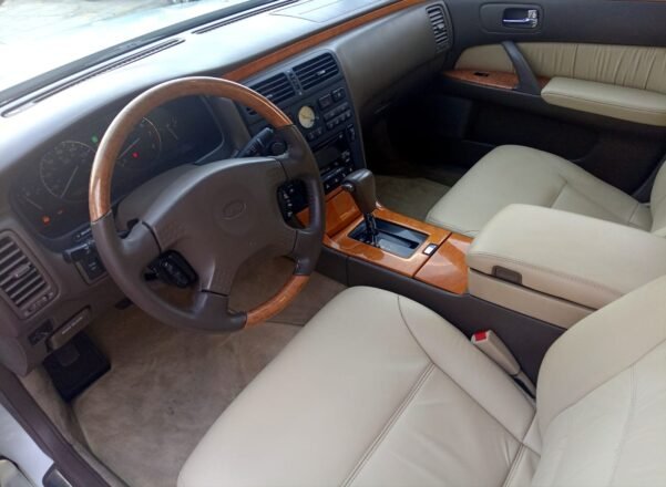 INFINITI Q45 AUT - Image 5