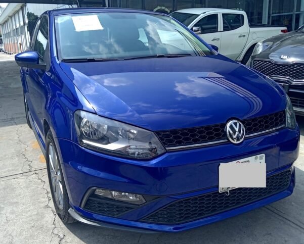 VOLKWAGEN POLO COMFORTLINE PLUS STD - Image 5