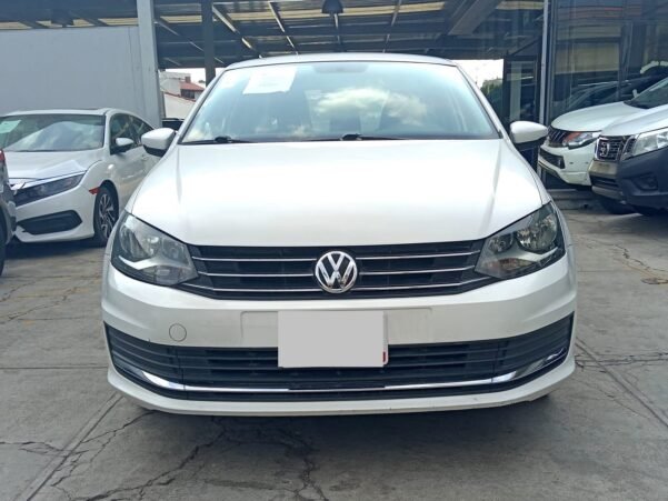VOLKSWAGEN VENTO COMFORTLINE STD