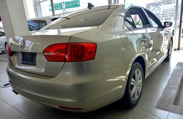 VOLKSWAGEN JETTA MK 2.0 - Image 5
