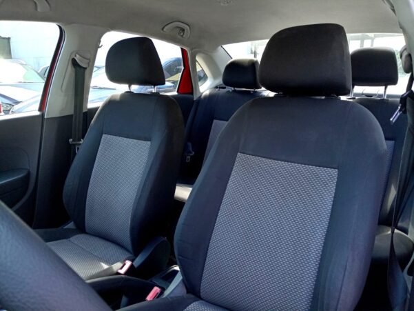 VOLKSWAGEN VENTO STARTLINE AUTOMATICO - Image 7