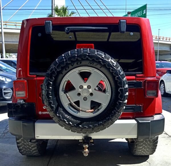 JEEP WRANGLER SAHARA UNLIMITED - Image 6