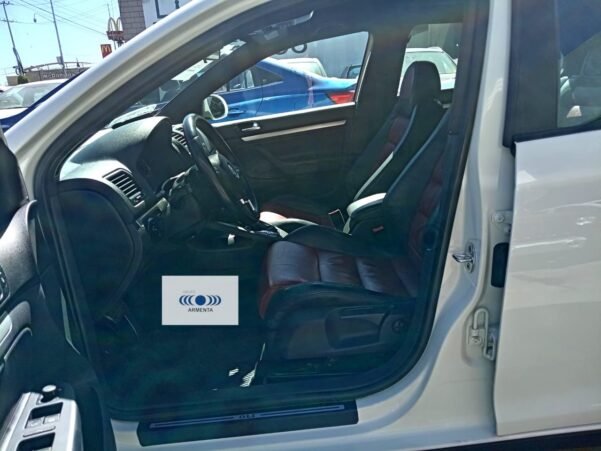 VOLKSWAGEN BORA GLI DSG 2.0T - Image 5