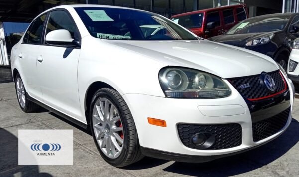 VOLKSWAGEN BORA GLI DSG 2.0T - Image 2