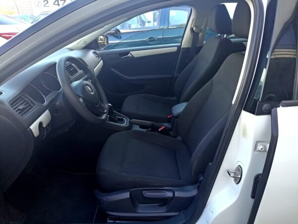 VOLKSWAGEN JETTA TRENDLINE 2.5 TIP - Image 5