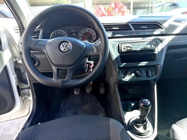VOLKSWAGEN GOL SEDAN STD - Image 7