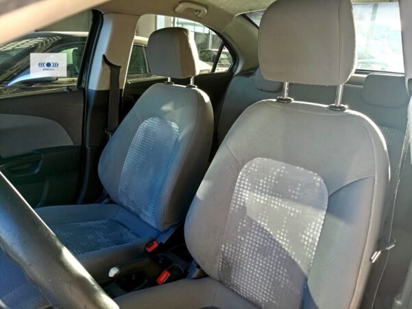 GM CHEVROLET SONIC LS SEDAN STD - Image 5