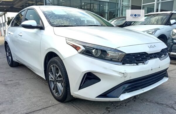 KIA FORTE SEDAN LX STD - Image 3