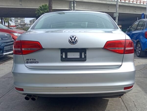 VOLKSWAGEN JETTA MK 2.0 TIP - Image 7