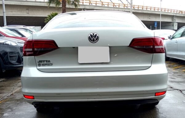 VOLKSWAGEN JETTA TRENDLINE 2.0 TIP - Image 3