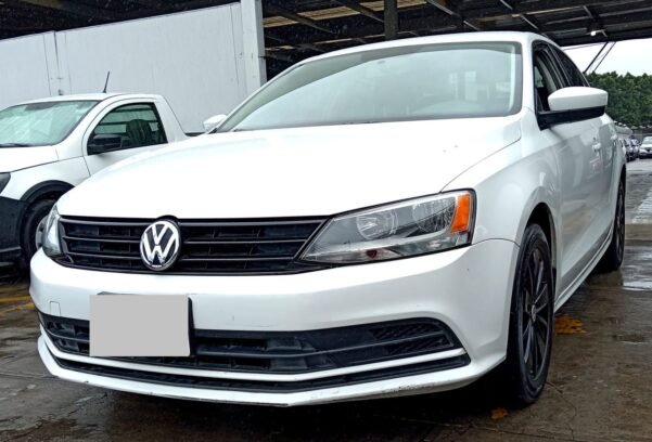VOLKSWAGEN JETTA TRENDLINE 2.0 TIP - Image 5