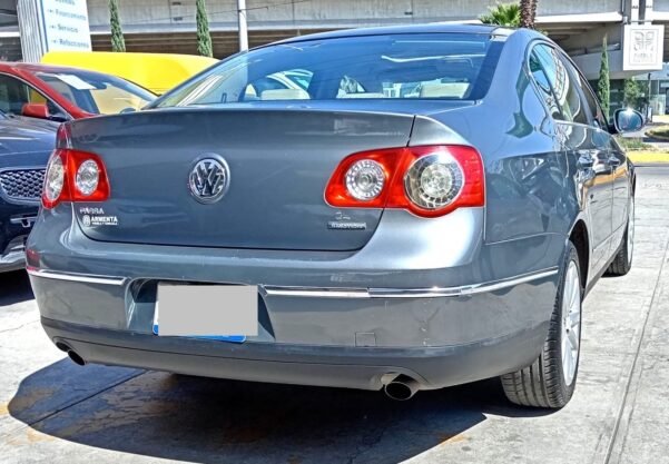 VOLKSWAGEN PASSAT V6 4MOTION TIP - Image 6