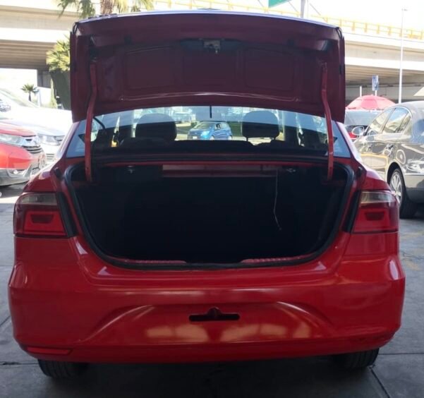 VOLKSWAGEN GOL SEDAN COMFORTLINE STD - Image 7