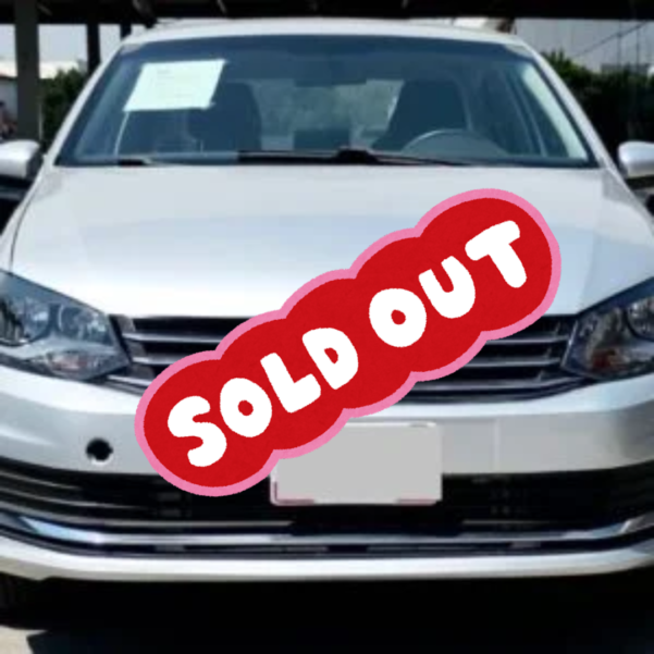 VOLKSWAGEN VENTO STARTLINE STD C/RINES