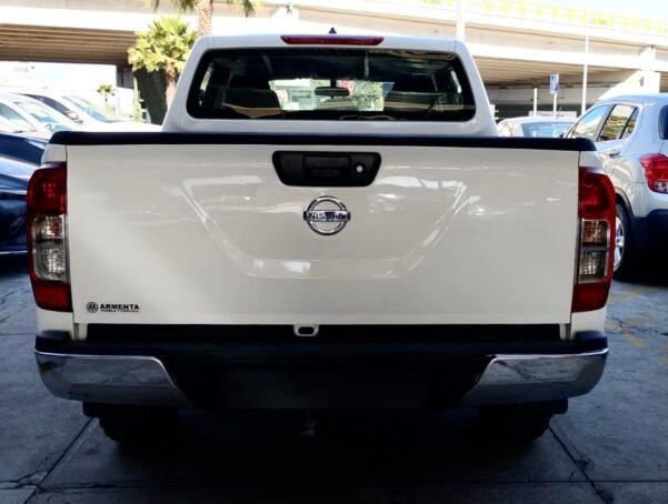NISSAN NP 300 STD - Image 8