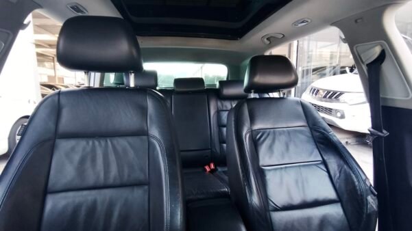 VOLKSWAGEN GOLF SPORTWAGEN 2.5 TIP - Image 9
