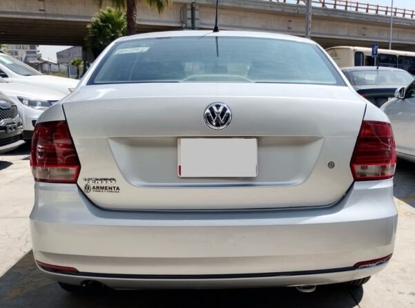 VOLKSWAGEN VENTO STARTLINE STD C/RINES - Image 5