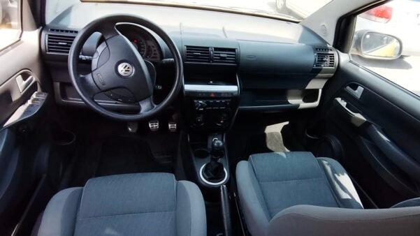 VOLKSWAGEN CROSS FOX STD - Image 9