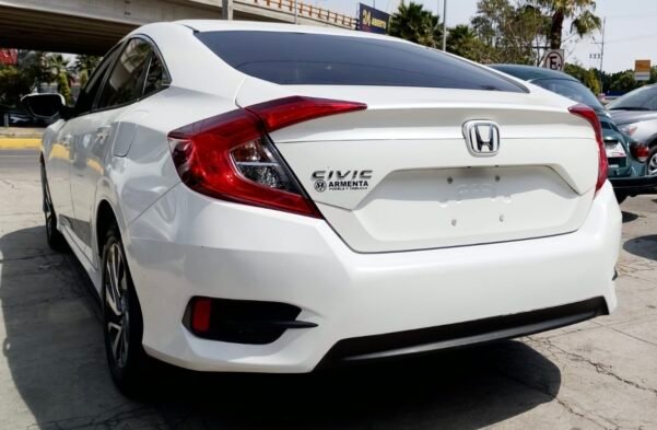 HONDA EX CVT 4 PTS - Image 7