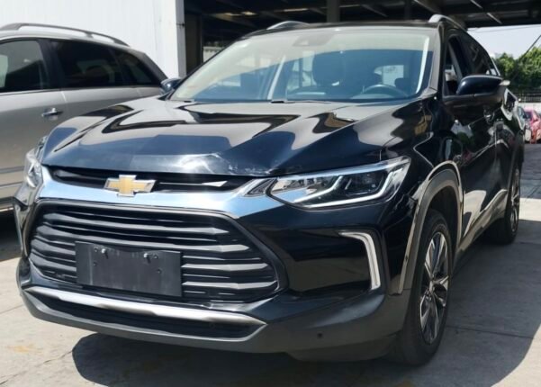 GM TRACKER PREMIER AUT - Image 5