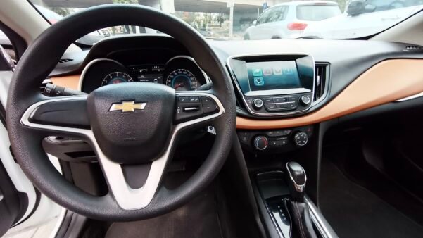 CHEVROLET CAVALIER PREMIER AUT - Image 10