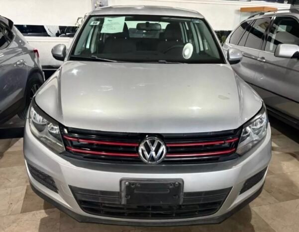 VOLKSWAGEN TIGUAN 2.0 NIVE AT