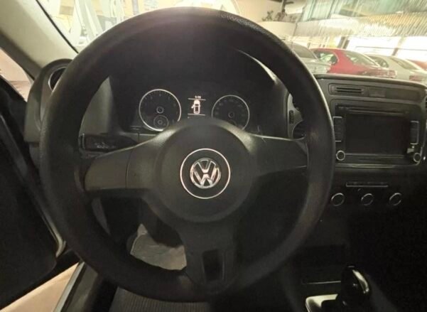 VOLKSWAGEN TIGUAN 2.0 NIVE AT - Image 9
