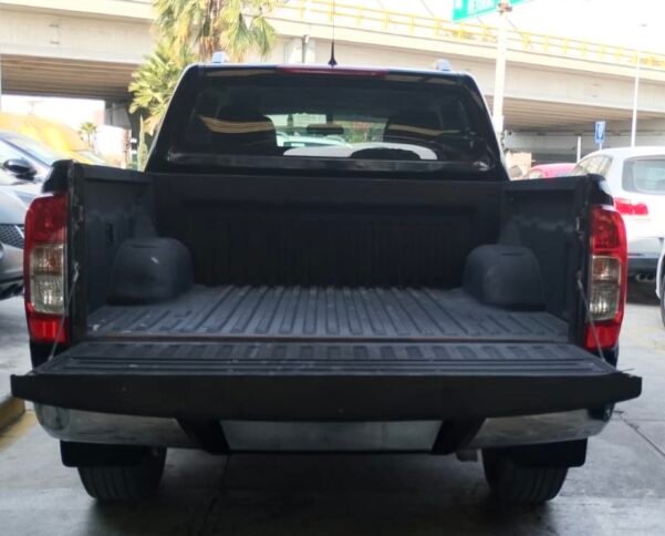 NISSAN NP300 FRONTIER LE STD - Image 7