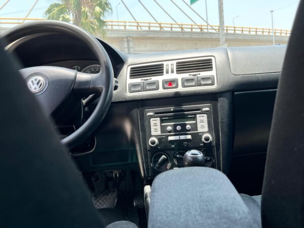 VOLKSWAGEN JETTA CLASICO CL AIRE STD - Image 8