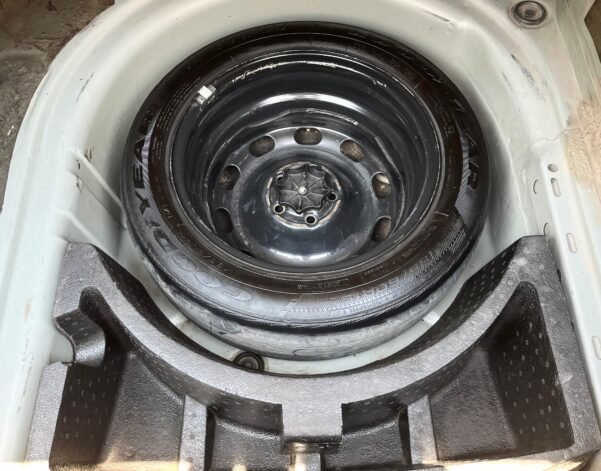 VOLKSWAGEN JETTA CLASICO CL AIRE STD - Image 14