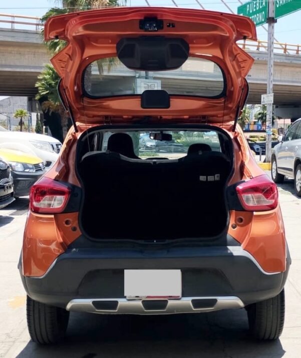 RENAULT KWID OUTSIDER STD - Image 10