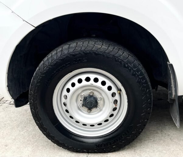 NISSAN NP300 FRONTIER SE STD - Image 14